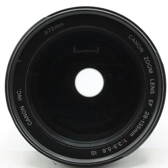 Canon EF 28-135mm f3.5-5.6 IS USM Macro Lens - Picture 9 of 9